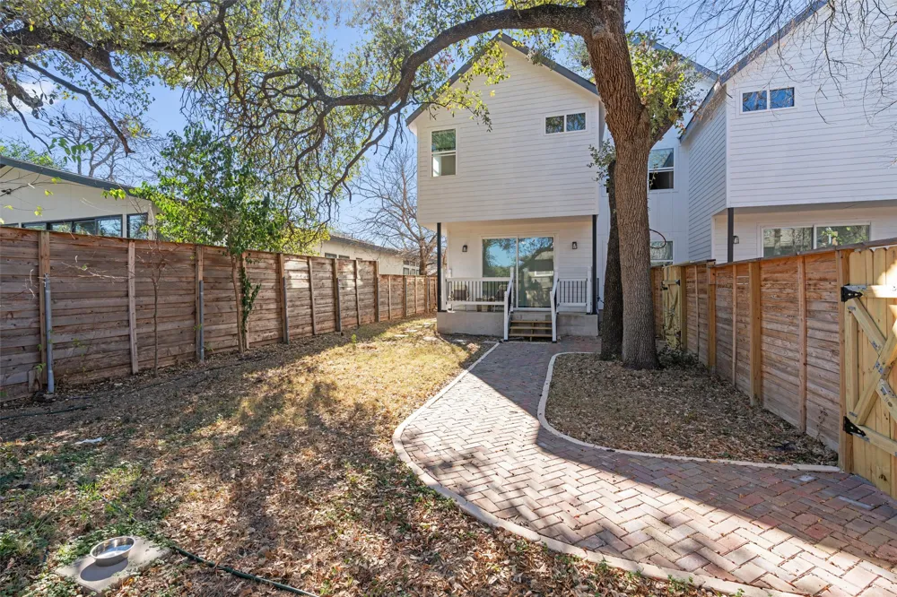 1208 W Oltorf Street #B Austin, TX 78704