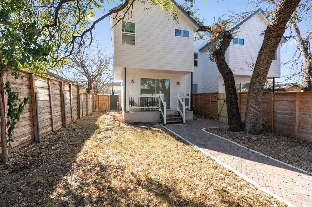 1208 W Oltorf Street #B Austin, TX 78704