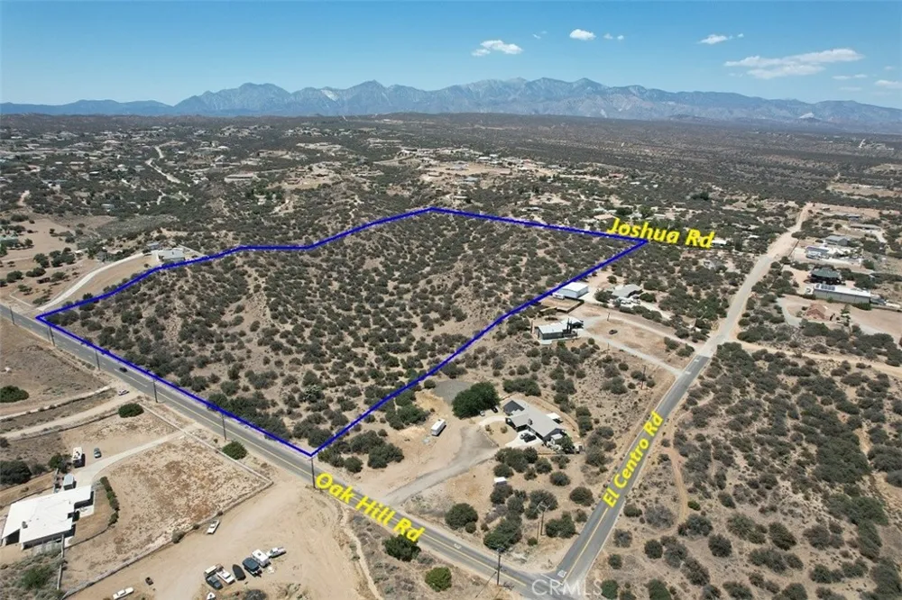 5 Oak Hills Rd Oak Hills, CA 92344