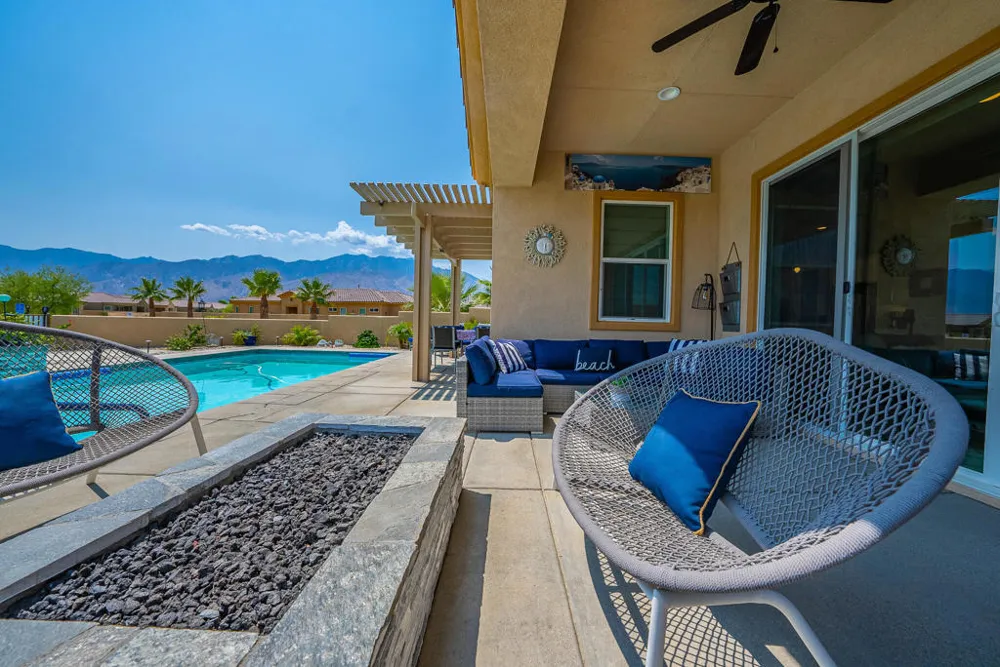 67385 Zuni Court Cathedral City, CA 92234