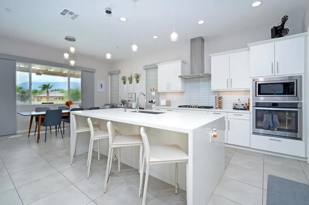 67385 Zuni Court Cathedral City, CA 92234