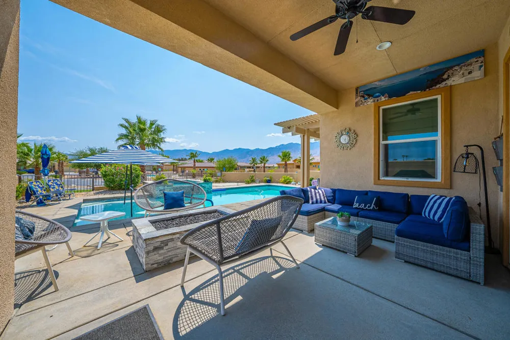 67385 Zuni Court Cathedral City, CA 92234