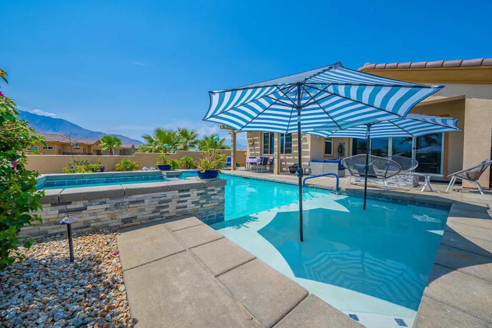 67385 Zuni Court Cathedral City, CA 92234