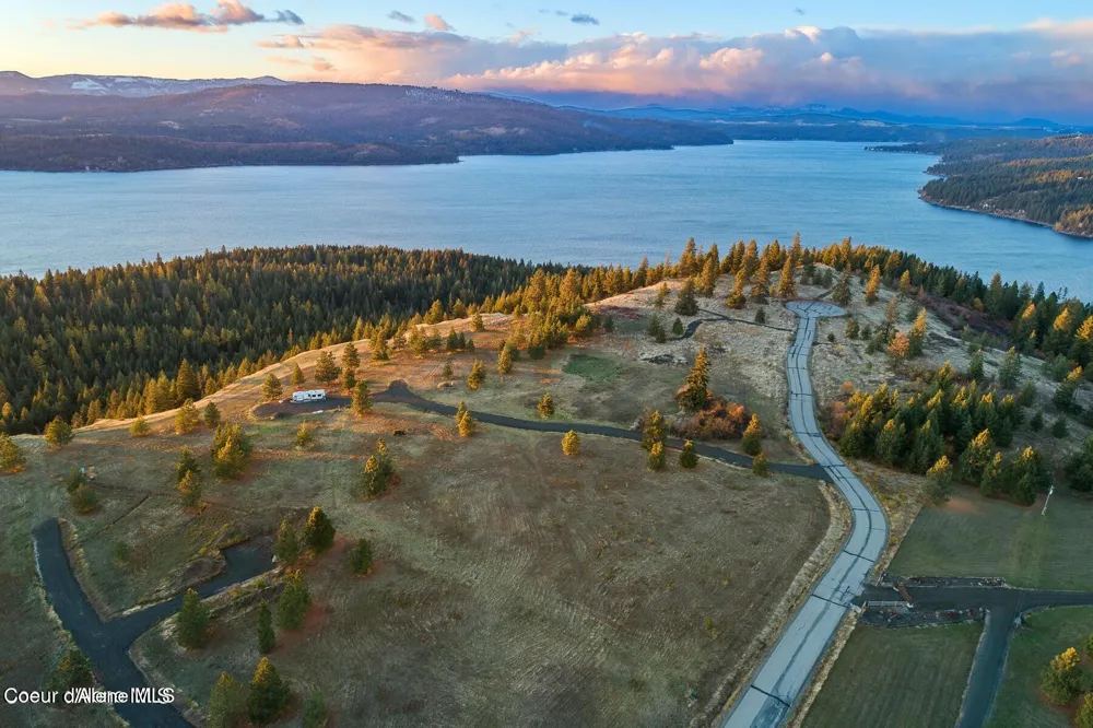L4 B1 Hawk Road Harrison, ID 83833