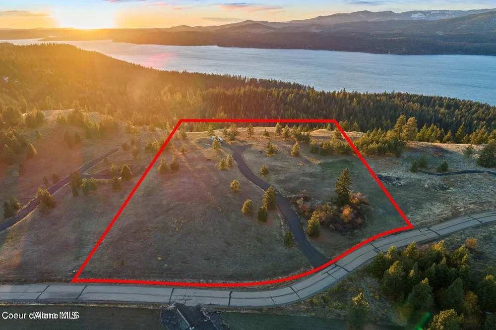 L4 B1 Hawk Road Harrison, ID 83833