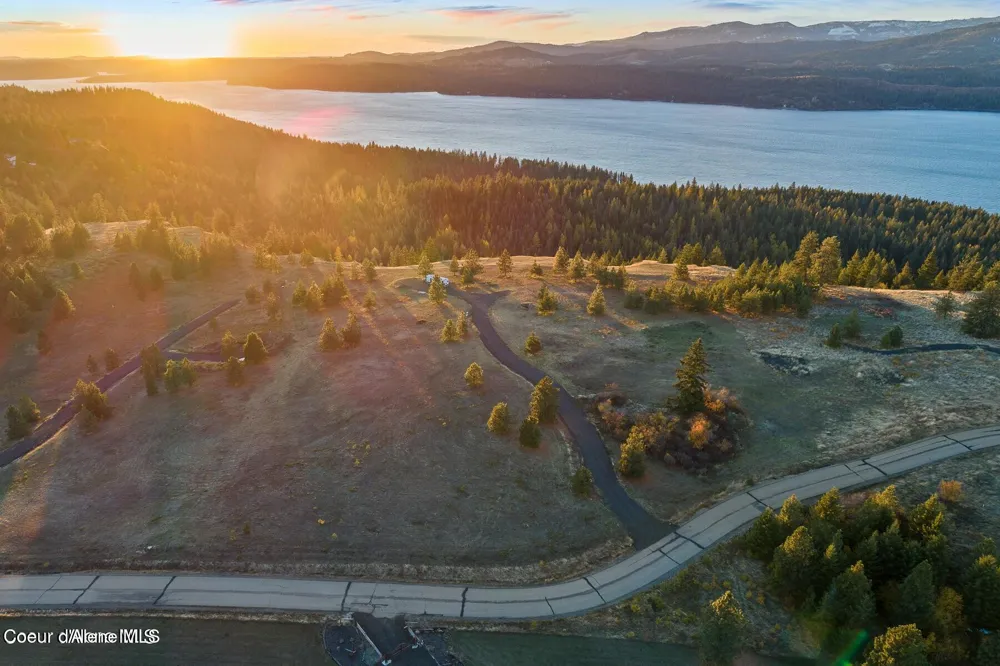 L4 B1 Hawk Road Harrison, ID 83833