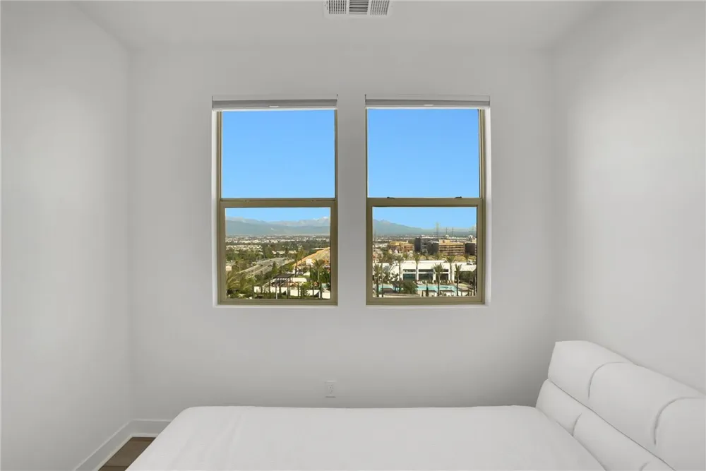 1958 Hollyleaf Terrace Montebello, CA 90640
