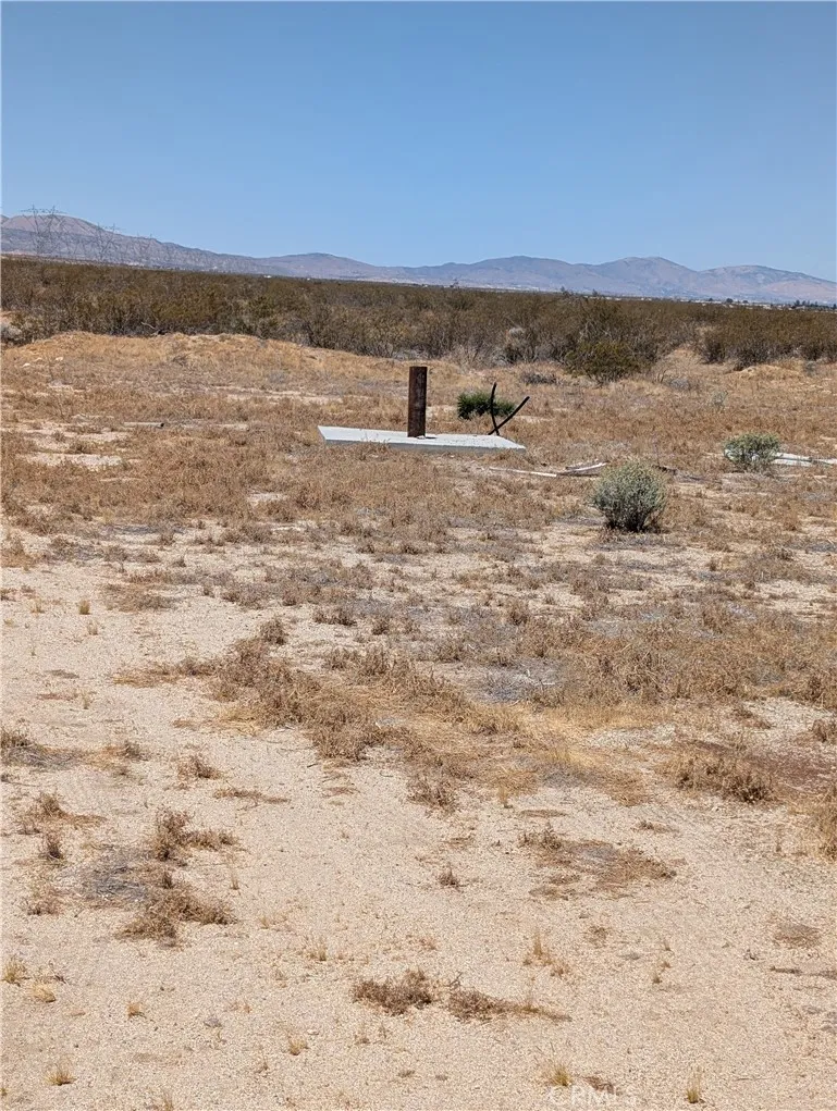Largo Vista Rd/Vic Black Butte, CA 93591