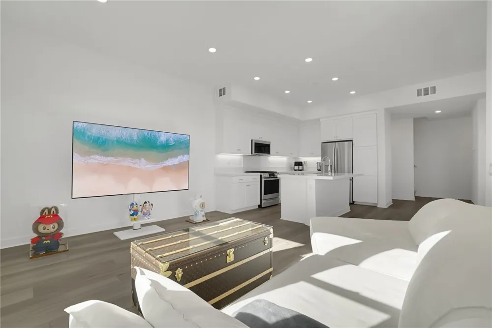 1958 Hollyleaf Terrace Montebello, CA 90640