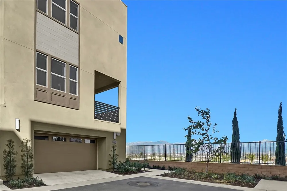 1958 Hollyleaf Terrace Montebello, CA 90640