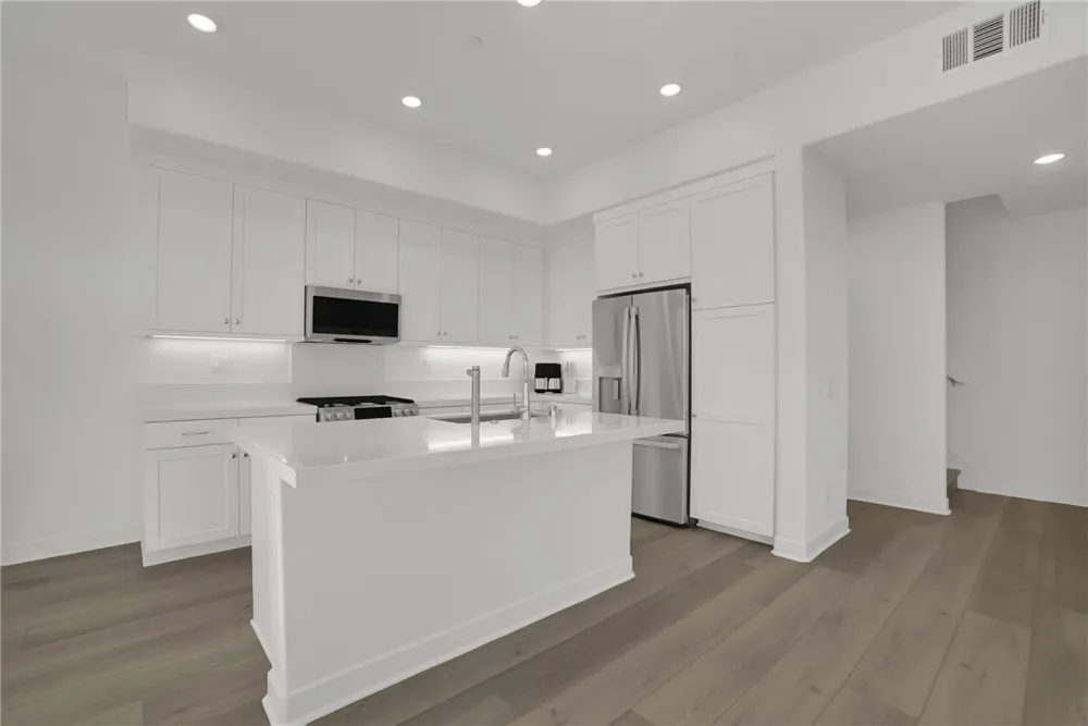 1958 Hollyleaf Terrace Montebello, CA 90640
