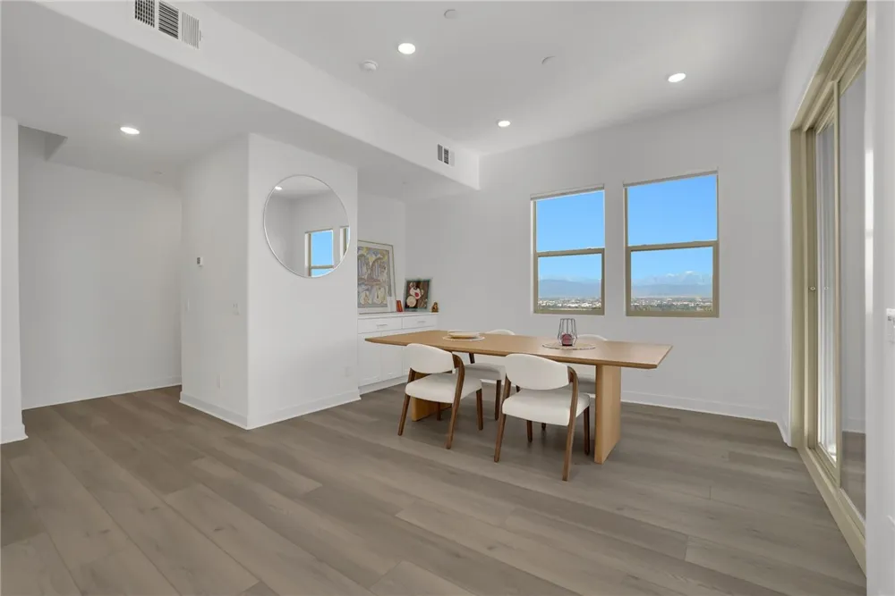 1958 Hollyleaf Terrace Montebello, CA 90640