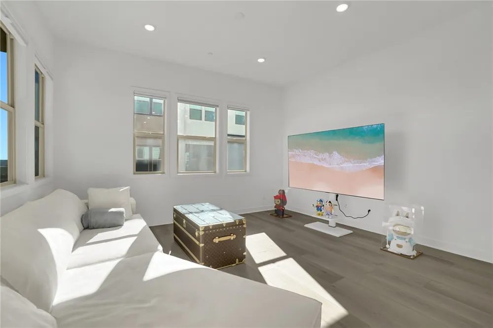 1958 Hollyleaf Terrace Montebello, CA 90640
