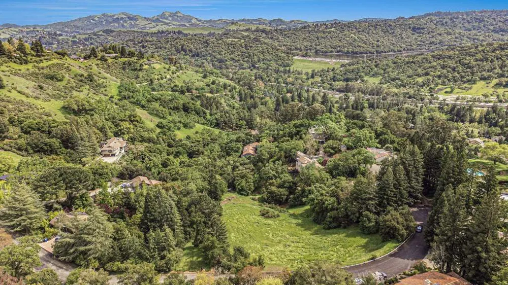 3933 Quail Ridge Rd Lafayette, CA 94549