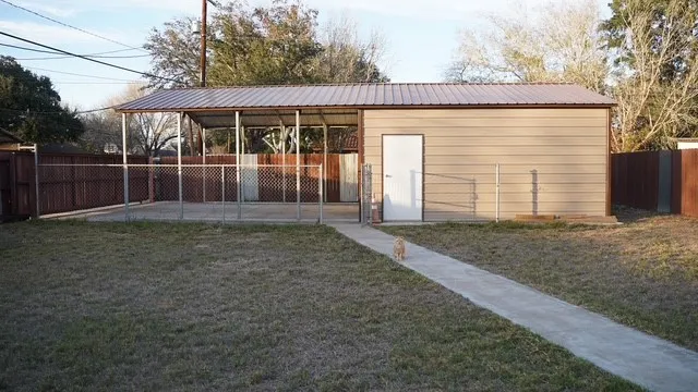 710 W Viggo Street Hebbronville, TX 78361