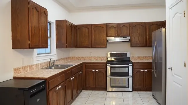 710 W Viggo Street Hebbronville, TX 78361