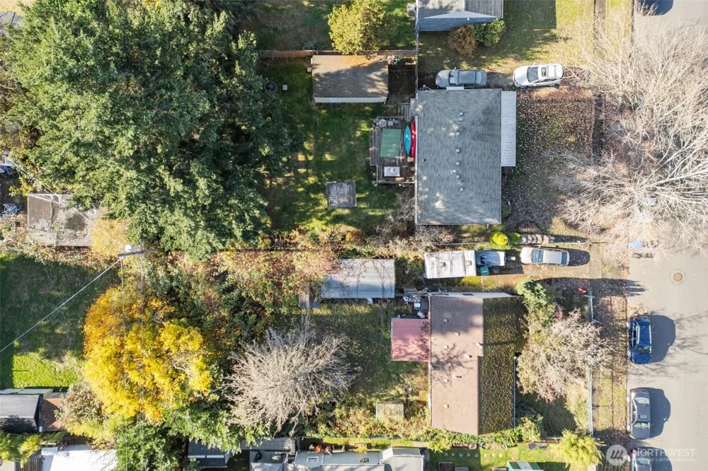 190 XX 10th  (Assemblage) Avenue NE Shoreline, WA 98155