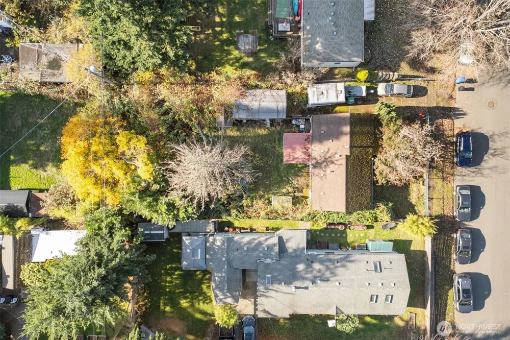 190 XX 10th  (Assemblage) Avenue NE Shoreline, WA 98155