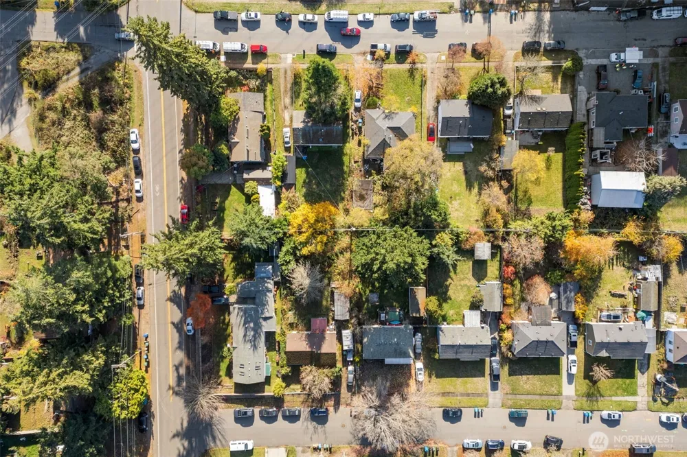 190 XX 10th  (Assemblage) Avenue NE Shoreline, WA 98155