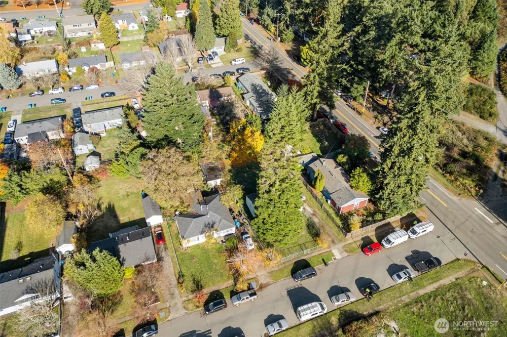 190 XX 10th  (Assemblage) Avenue NE Shoreline, WA 98155