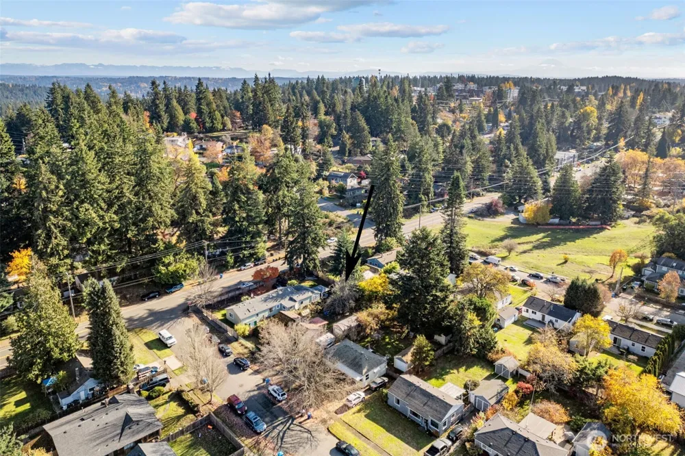 190 XX 10th  (Assemblage) Avenue NE Shoreline, WA 98155
