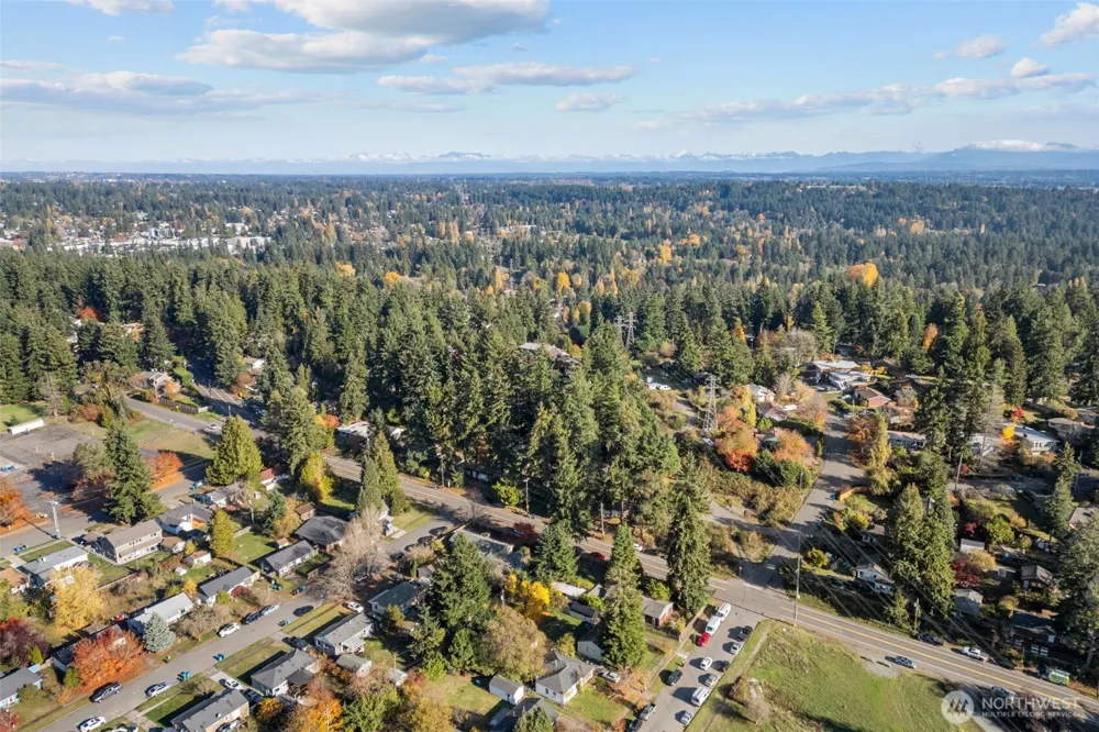 190 XX 10th  (Assemblage) Avenue NE Shoreline, WA 98155