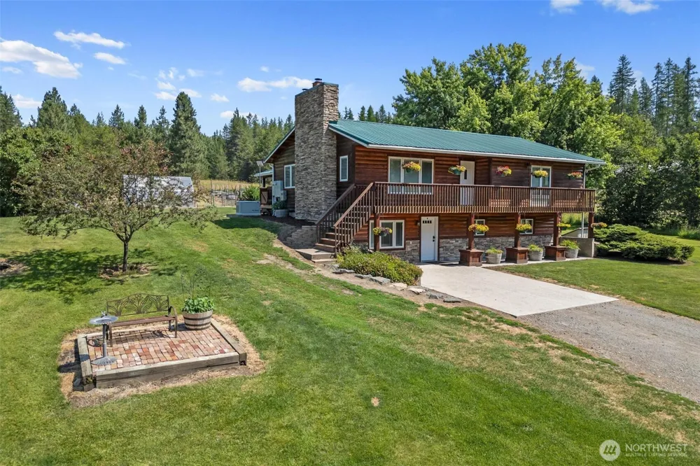 1381 Little Twin Lakes Road Colville, WA 99114