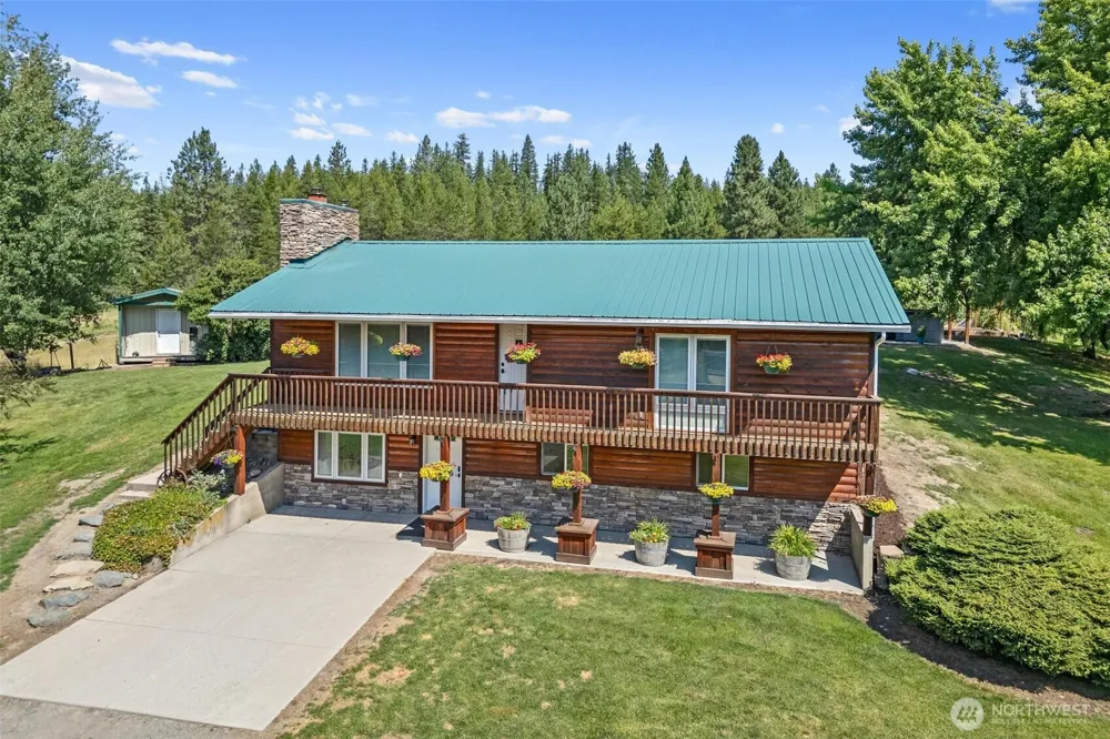 1381 Little Twin Lakes Road Colville, WA 99114