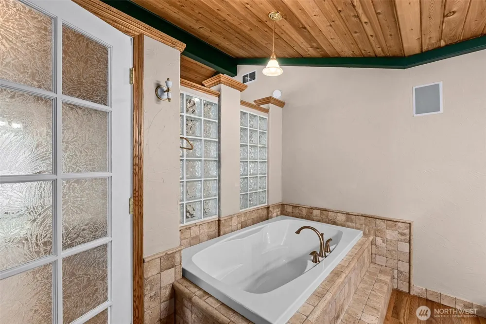 1381 Little Twin Lakes Road Colville, WA 99114