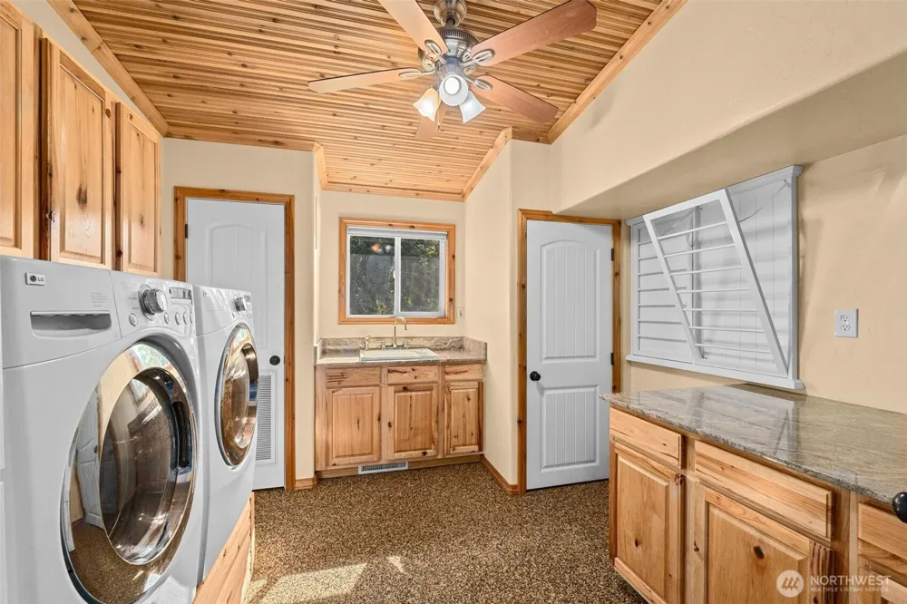 1381 Little Twin Lakes Road Colville, WA 99114