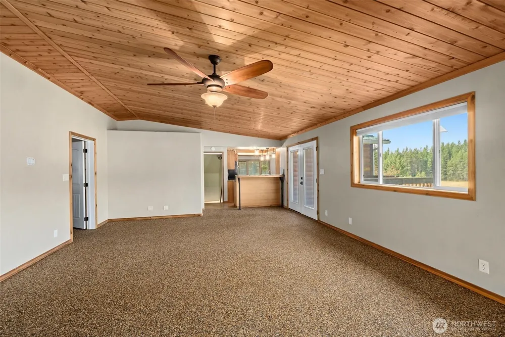 1381 Little Twin Lakes Road Colville, WA 99114