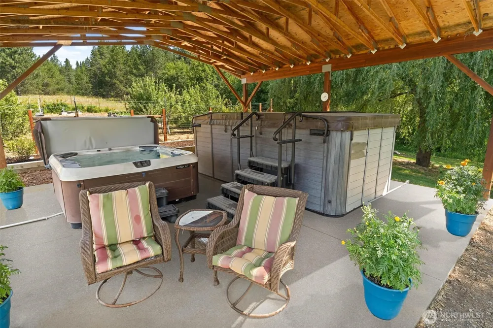 1381 Little Twin Lakes Road Colville, WA 99114