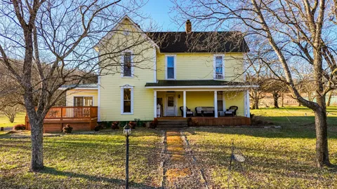 963 Liberty Pike