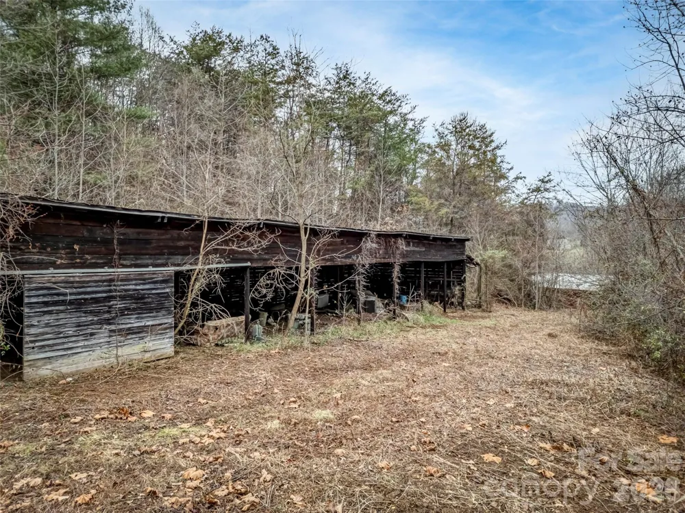 896 Newfound Road Leicester, NC 28748