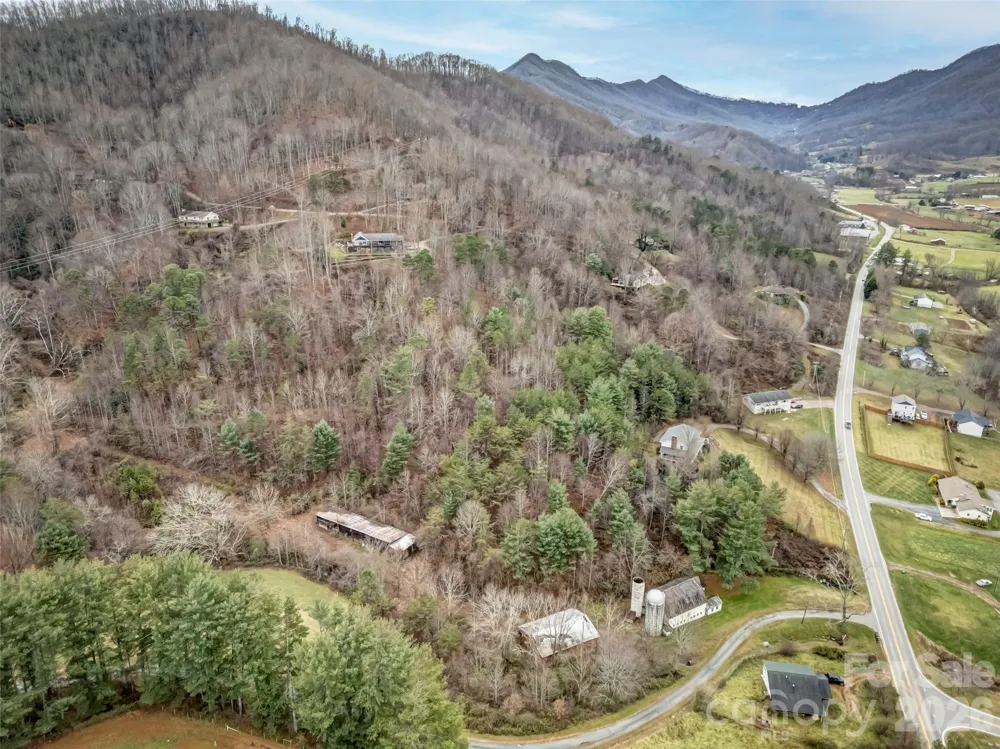 896 Newfound Road Leicester, NC 28748