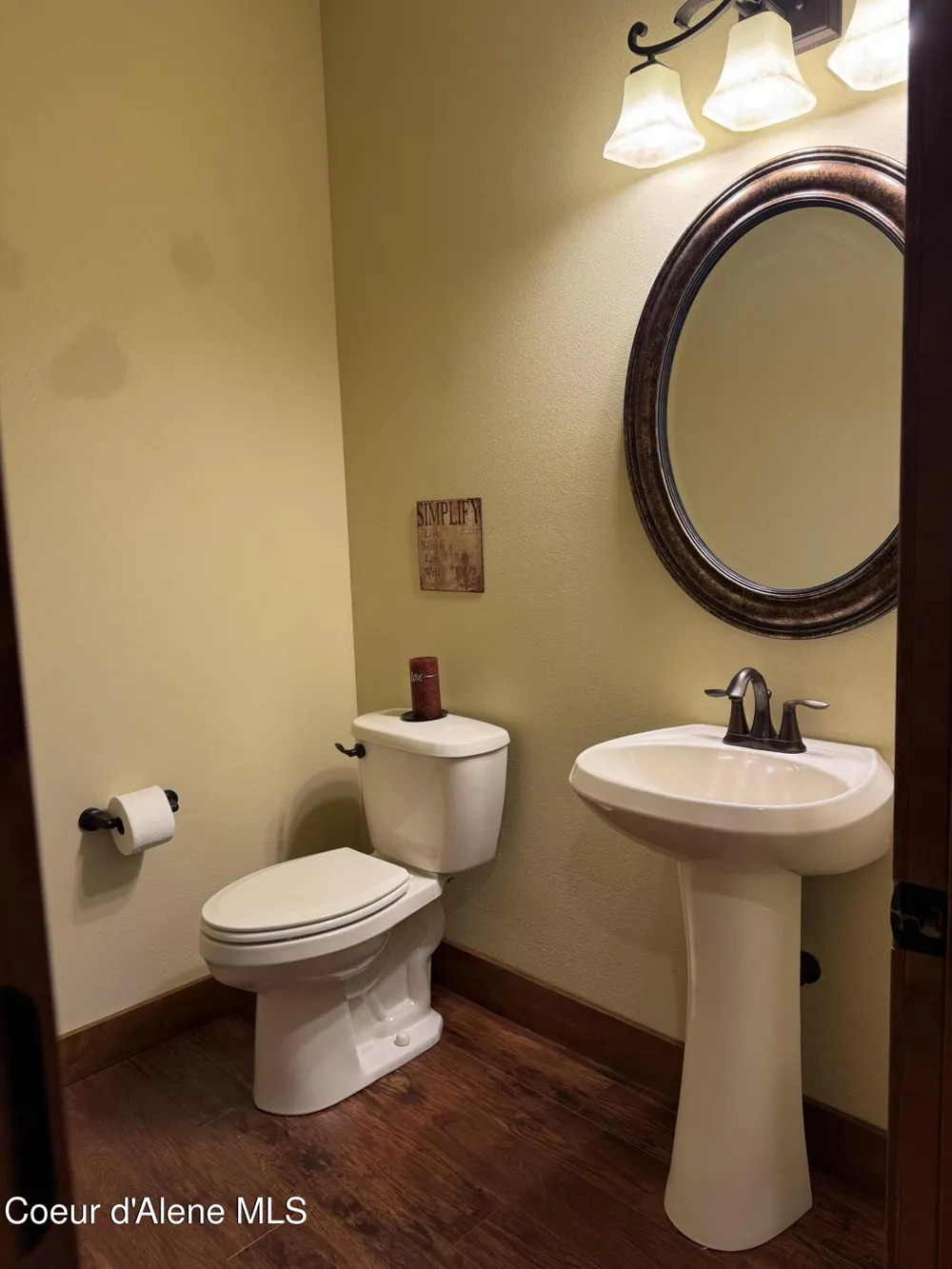 9157 Piper Court Hayden, ID 83835