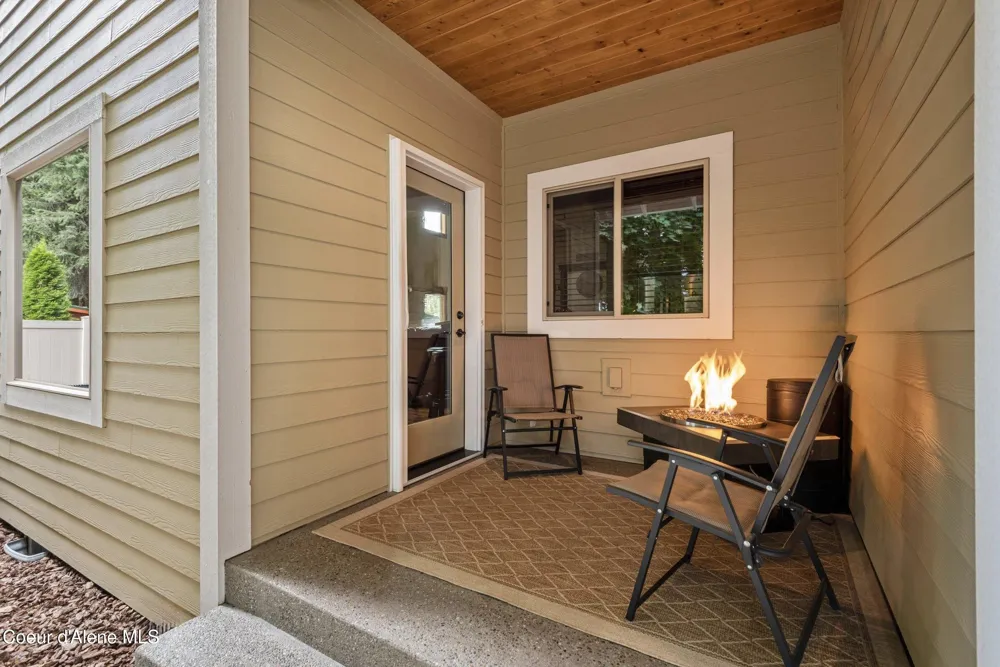 9157 Piper Court Hayden, ID 83835