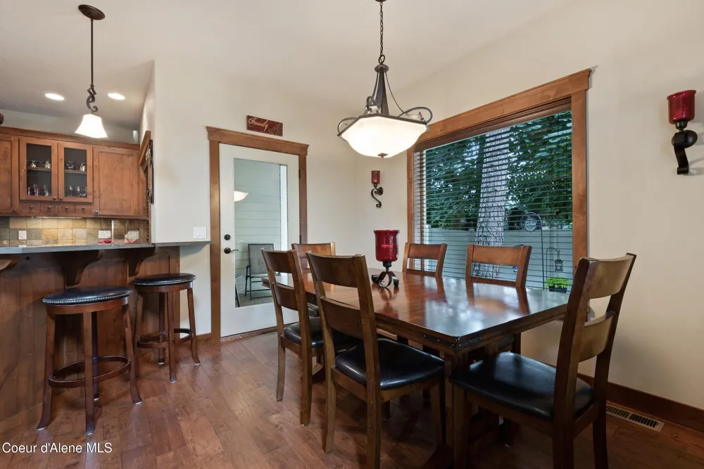 9157 Piper Court Hayden, ID 83835