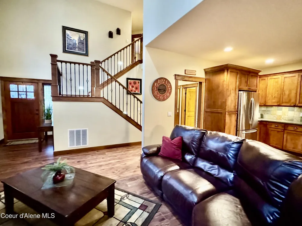 9157 Piper Court Hayden, ID 83835