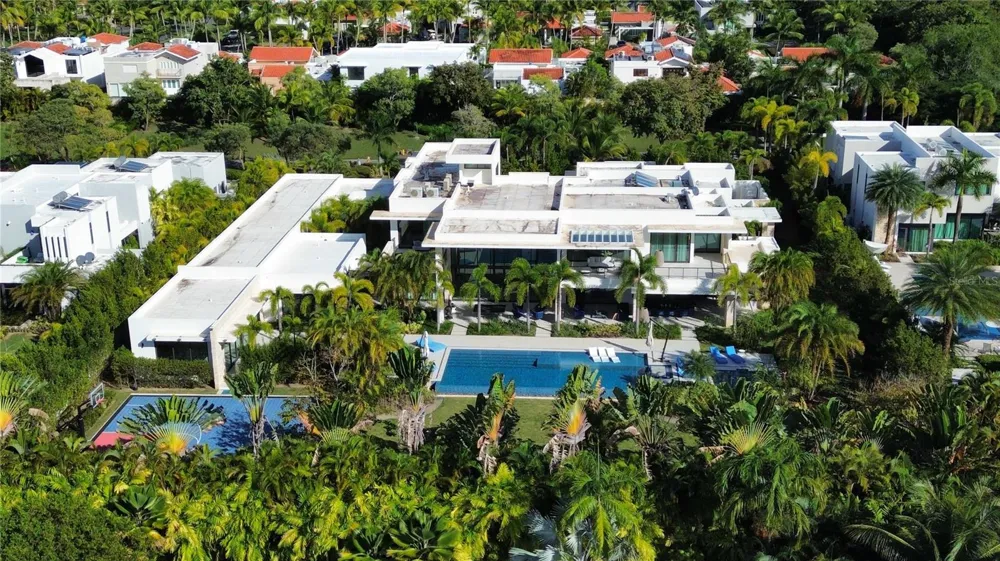 206 LEGACY Dorado, PR 00646