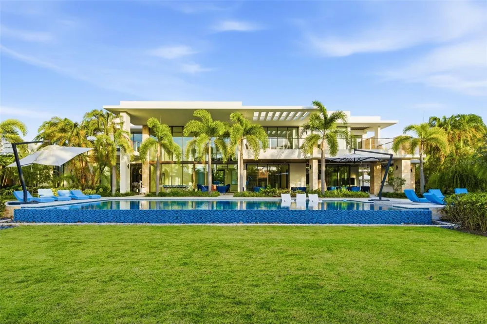 206 LEGACY Dorado, PR 00646