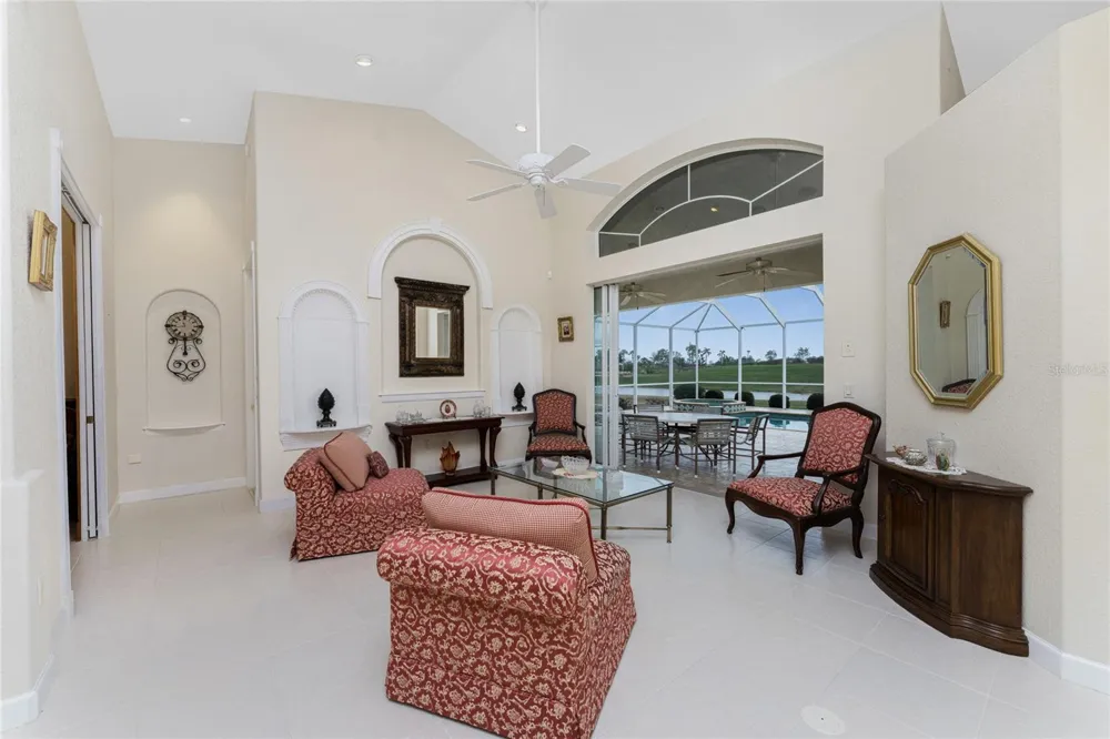 12109 SW KINGSWAY CIRCLE Lake Suzy, FL 34269