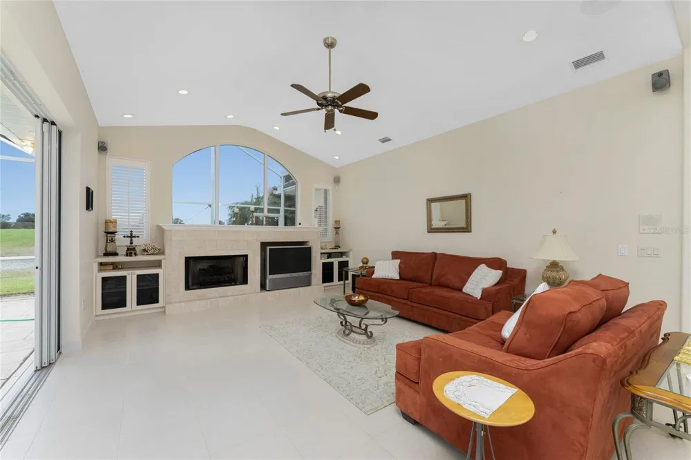 12109 SW KINGSWAY CIRCLE Lake Suzy, FL 34269