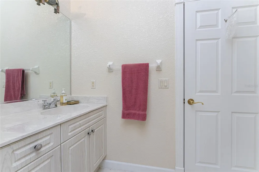 12109 SW KINGSWAY CIRCLE Lake Suzy, FL 34269