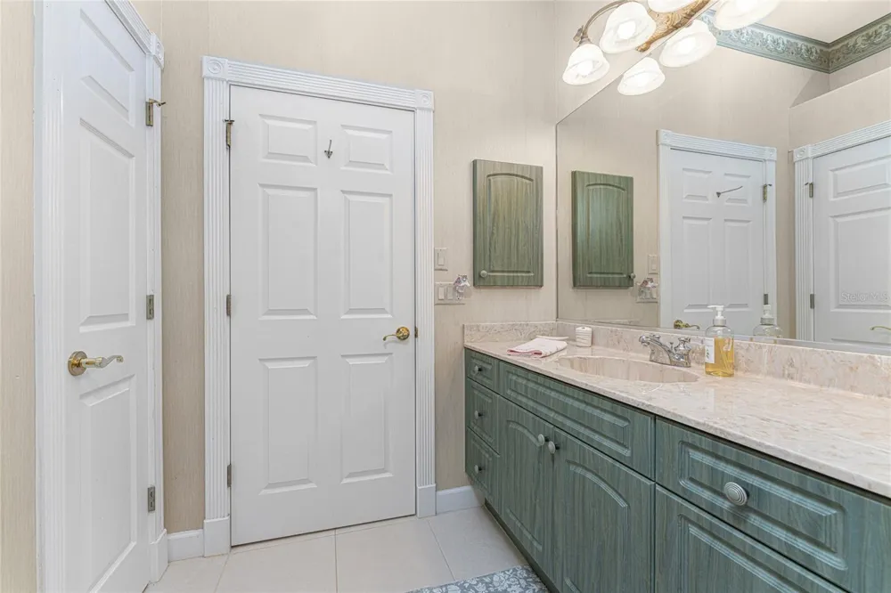 12109 SW KINGSWAY CIRCLE Lake Suzy, FL 34269