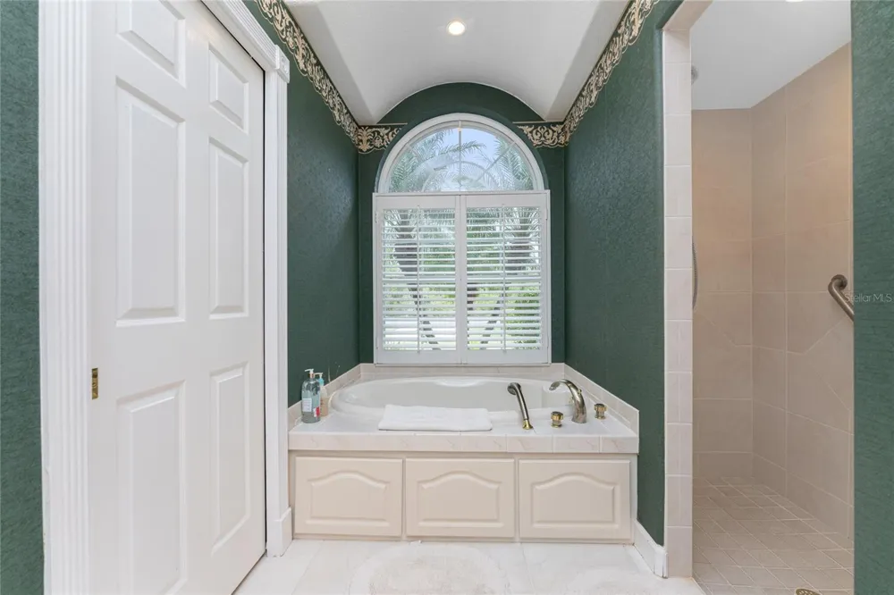 12109 SW KINGSWAY CIRCLE Lake Suzy, FL 34269