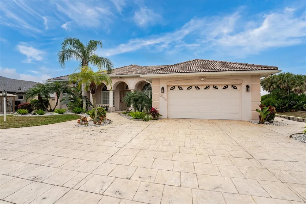 12109 SW KINGSWAY CIRCLE Lake Suzy, FL 34269