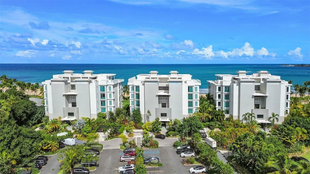 3101 OCEAN DRIVE Rio Grande, PR 00745