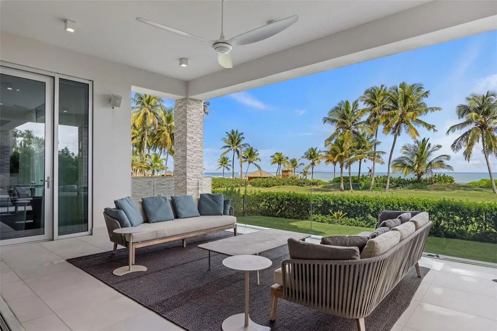 3101 OCEAN DRIVE Rio Grande, PR 00745
