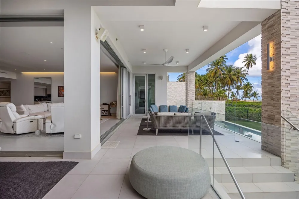 3101 OCEAN DRIVE Rio Grande, PR 00745